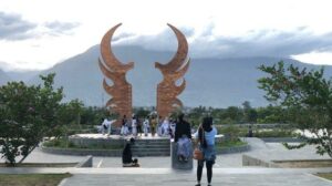 Bupati-Sigi-Mohamad-Irwan-Lapatta-mengimbau-masyarakat-Kabupds